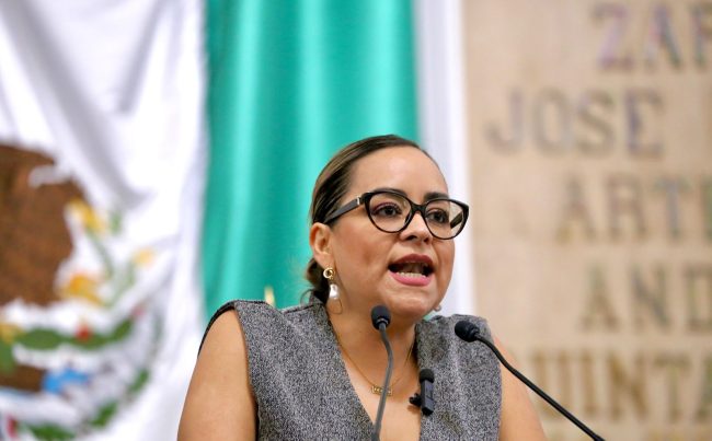 Exige diputada Álvarez a la SEP claridad sobre calendario escolar