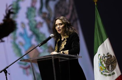 No hay buen parangón, pero sí pueden plantearse otras figuras imaginativas del agravio contra los mexicanos por parte de la presidenta de la Comunidad de Madrid, España, Isabel Díaz Ayuso. FOTO: Especial