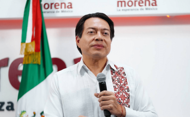 Ya se va entendiendo para qué el todavía titular de la SEP, Mario Delgado se confabuló con el diputado federal de Morena, Víctor Hugo Lobo Román, para huachicolearse el PRD Ciudad de México. FOTO: Especial / Archivo