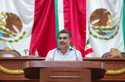 Jesús Sesma Suárez, secretario general del PVEM CDMX expresó su preocupación por la decisión tomada en el Congreso de Hidalgo, donde fue aprobada una consulta popular sobre las corridas de toros, pese a que la Constitución mexicana ya prohíbe el maltrato animal. FOTO: Especial