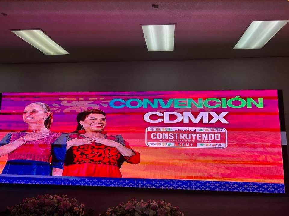 El siempre polémico diputado federal, Alfonso Ramírez Cuéllar, ya metió ruido en Morena en la Ciudad de México, con su activismo político en las últimas semanas, cuya intención real es quedarse al frente del partido en la capital del país, lo que pone en riesgo los acuerdos ya establecidos de los grupos y las fuerzas políticas locales. FOTO: Especial